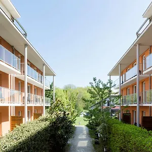Western Park Geneve-thoiry Appart hôtel